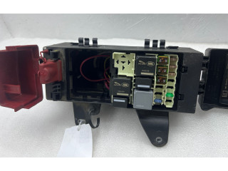 Блок предохранителей GX7314A076AA Jaguar XE