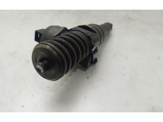 Форсунка 038130073AG    Audi A3 S3 8P   