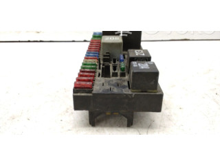 Блок предохранителей 443941822B Audi 80 90 S2 B4