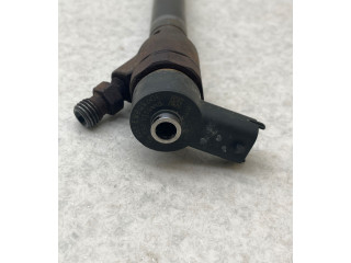 Форсунка 0445110251, 30750283    Volvo V70   