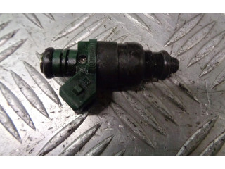 Форсунка 037906031AA Skoda Octavia Mk1 (1U)