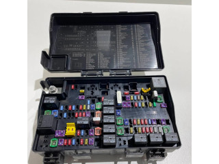 Блок предохранителей P68194607AD Jeep Grand Cherokee