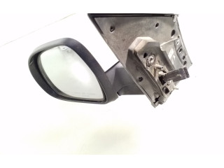 Зеркало электрическое        SsangYong Korando   -  года   