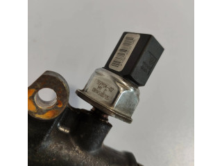 Vstřikovací lišta 4R8Q9C066AE, A2C20001297 Land Rover Discovery 3 - LR3 pro naftový motor 2.7