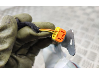 Боковая подушка безопасности 9804092280   Peugeot 2008 I