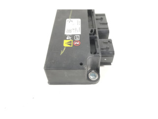 Блок подушек безопасности 13523853, 13510481 Chevrolet Camaro