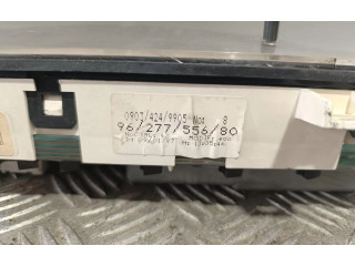 Přístrojová deska  Peugeot 106  9627755680  