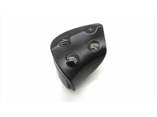 Кнопки рулевого колеса