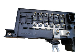 Блок предохранителей 9494207, 518323001 Volvo S80