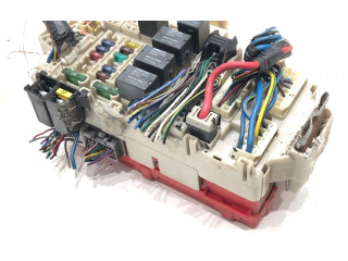 Блок предохранителей MR530918 Mitsubishi Outlander