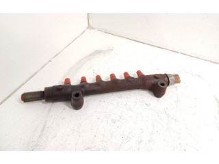 Топливная рампа 1465A404 Mitsubishi Outlander