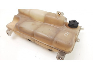 Расширительный бачок охлаждающей жидкости