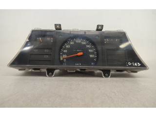 Přístrojová deska Toyota Starlet (P70) III 1984 8301010610