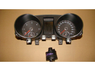 Панель приборов 5K0920870C   Volkswagen Golf VI       