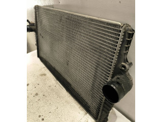 Интеркулер  30748809, 07836139   Volvo V70 