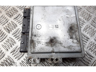 Блок управления двигателя 237102277r, 237100764r   Dacia Duster