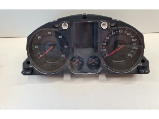 Přístrojová deska Volkswagen PASSAT B6 2007 3C0920871, V0007000