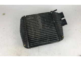 Интеркулер  670039135, 16486250   Maserati Levante 3.0