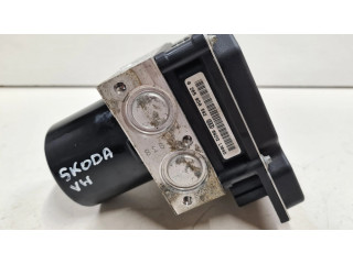 Блок АБС 6Q0907379AS, 6Q0907379 Skoda Fabia Mk2 (5J) 2007-2014 года