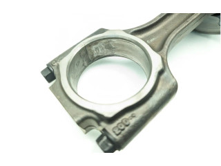 Píst A22DM Opel Antara A22DM