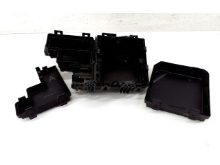   Pojistková skříňka 243824BE1A   Nissan X-Trail T32 2015