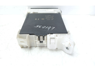 Pojistková skříňka Řídící jednotka BSM 82730K0110, 892210DA70 Toyota Yaris 2022