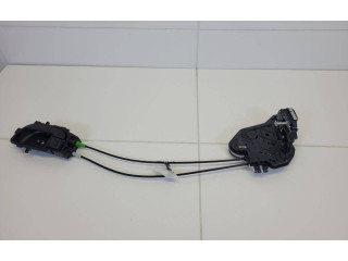 Zámek zadních dveří Peugeot 108 2021