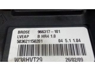 Передний двигатель механизма для подъема окон