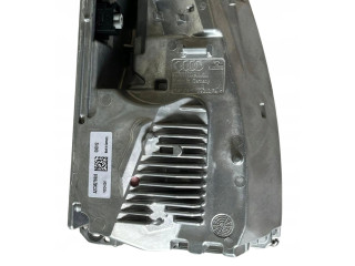 Дисплей    762919608C   Audi e-tron