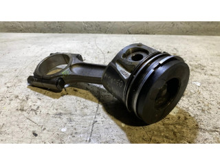 Píst Ford Mondeo Mk III pro naftový motor 2.0