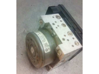 Блок АБС 5Q0614517AA Volkswagen Golf VII 2013 - 2019 года