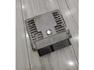 Блок управления двигателем Блок управления 03F906070GN   Audi A1