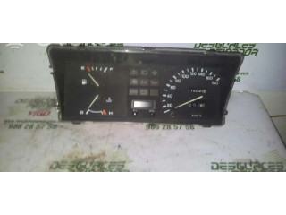 Přístrojová deska  Rover 100    