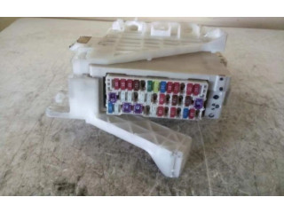 Pojistková skříňka 8273047451 Toyota Prius (XW30)