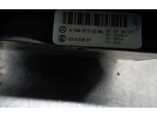 Блок управления климат-контролем A1648700289   Mercedes-Benz R W251