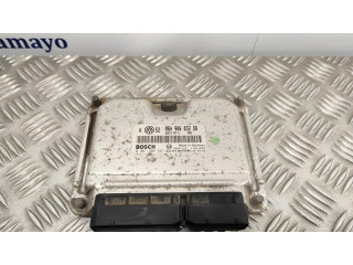 Блок управления двигателя 0261206887, ME75   Volkswagen Golf IV