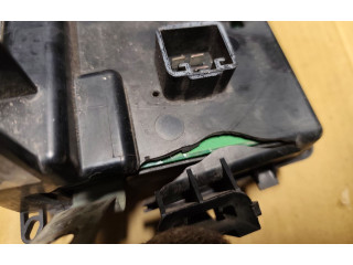 Блок предохранителей P05087269AJ   Chrysler 300 - 300C    