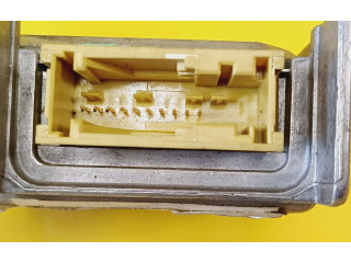 Блок управления надувных подушек 90462072, 5WK4070    Opel Vectra A   