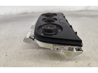 Блок управления климат-контролем 735498657 Opel Combo D