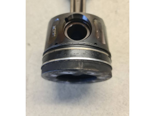  Поршень с шатуном  H268X  Land Rover Discovery 4 - LR4  