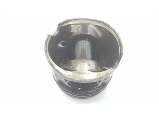 Píst 8506105 BMW X5 F15 pro naftový motor 3.0