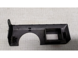 Другая деталь панели