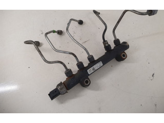 Топливная рампа 9685297580   Citroen C4 Cactus   для двигателя DV6DTED