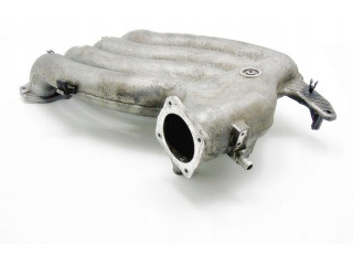 Поршень Всасывающий коллектор 06A133223AA Skoda Octavia Mk4