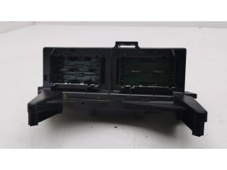 Блок предохранителей 04692073AB Jeep Grand Cherokee (WK)