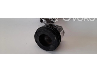 Píst Nissan Almera Tino