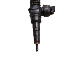 Форсунка 038130073BN    Volkswagen Jetta V  BLS 