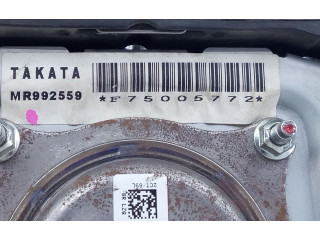 Подушка безопасности водителя F75005772, E2-B4-59-1   Mitsubishi L200