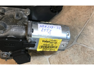 Моторчик заднего дворника 7237062    BMW X3 F25