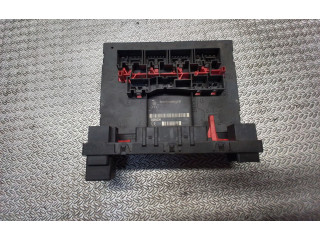 Zpětné zrcátko  Volkswagen Caddy 2007  1K0937049N  